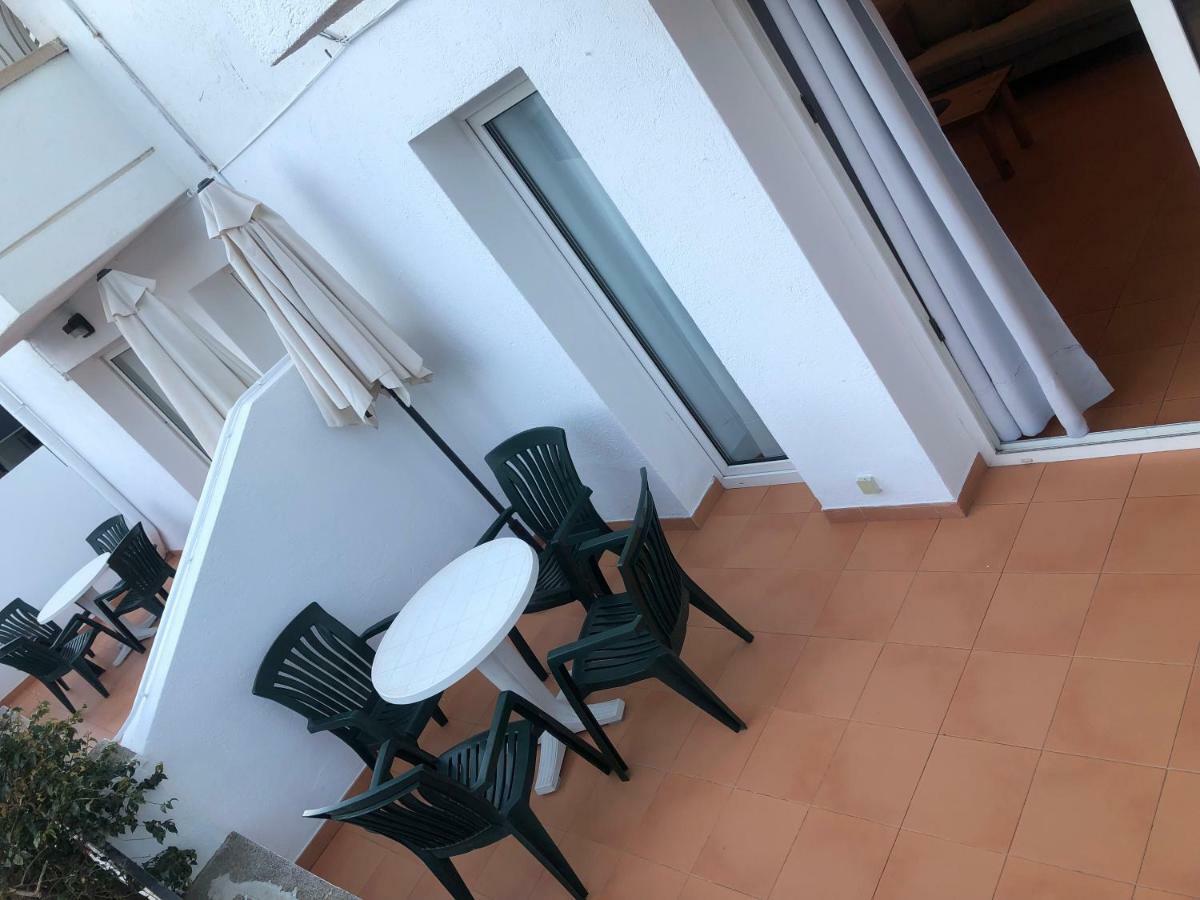 Apartaments S'Arenella Cadaqués Exteriör bild