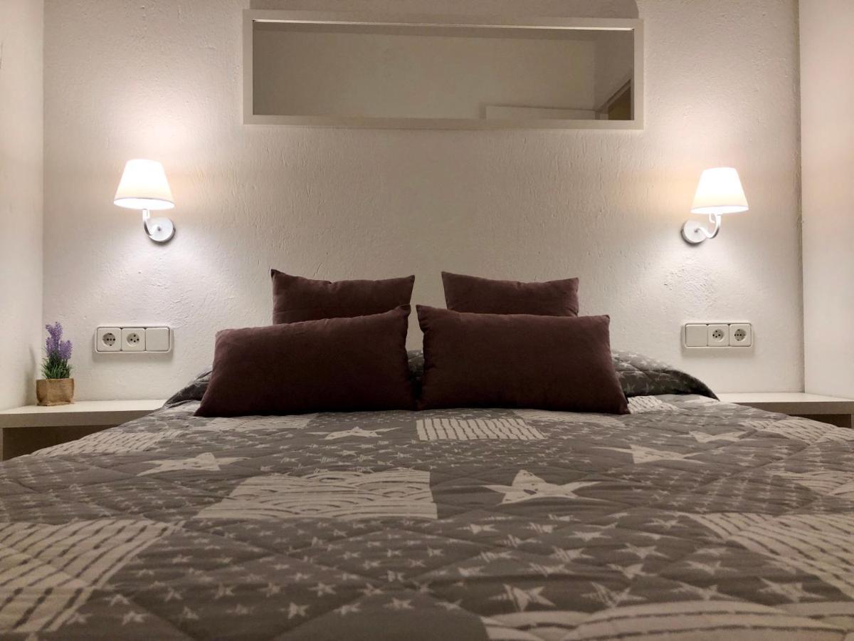 Apartaments S'Arenella Cadaqués Rum bild